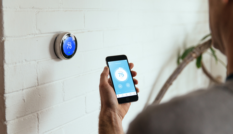 اپلیکیشن تنظیم ترموستات و سیستم سرمایش و گرمایش خانه هوشمند